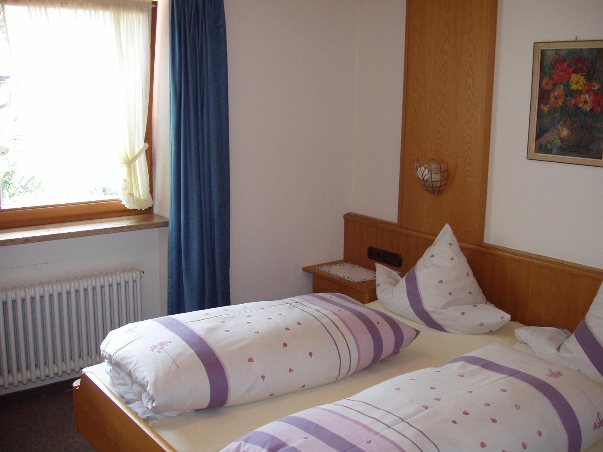 Gaestehaus Zur Faerbe Apartments Oberstdorf Kültér fotó