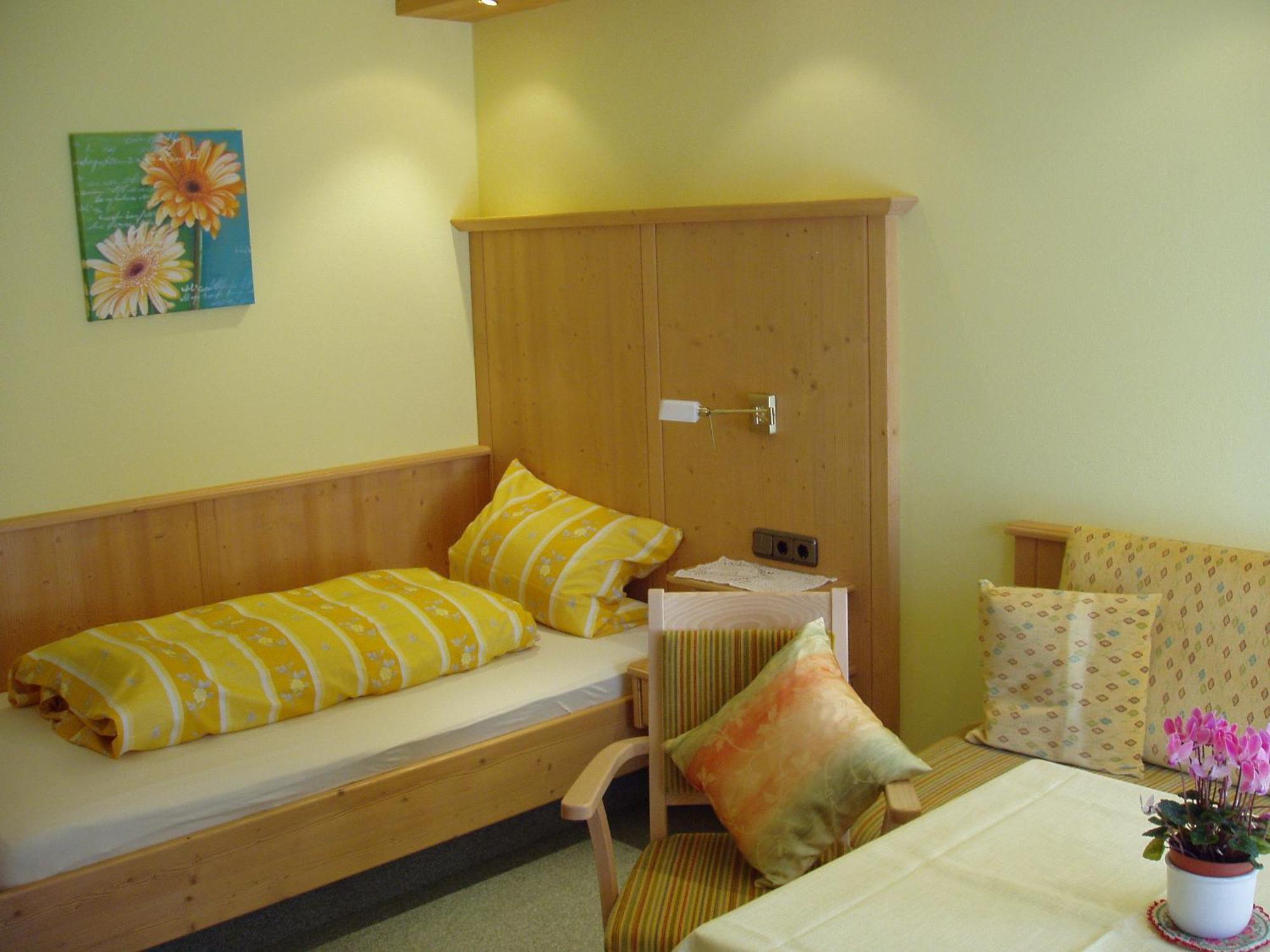 Gaestehaus Zur Faerbe Apartments Oberstdorf Kültér fotó