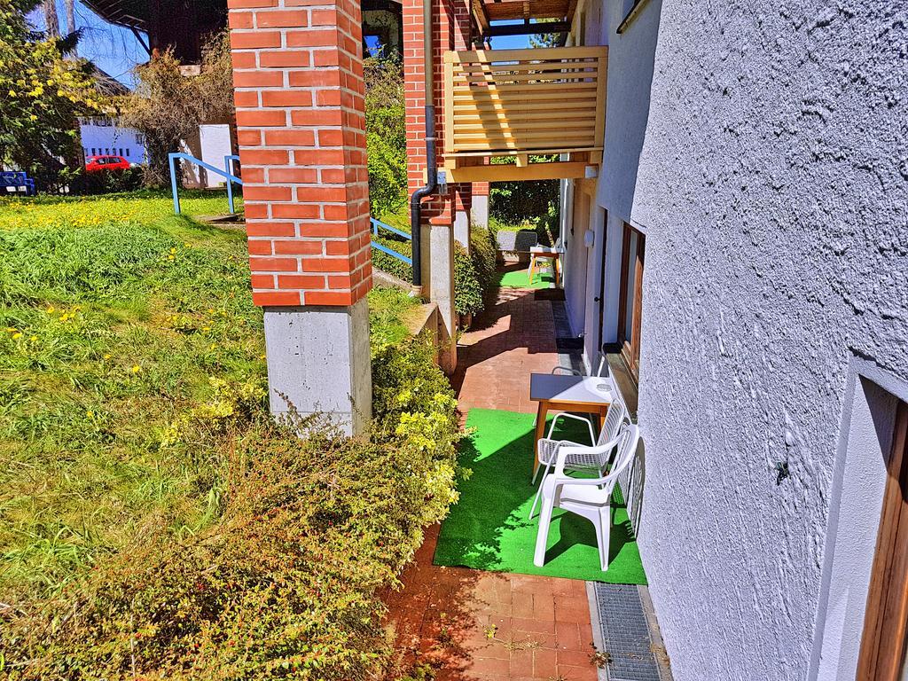 Gaestehaus Zur Faerbe Apartments Oberstdorf Szoba fotó